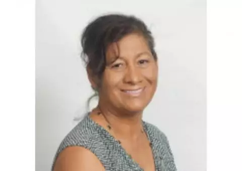 Silvia Martinez - Farmers Insurance Agent in San Fernando, CA
