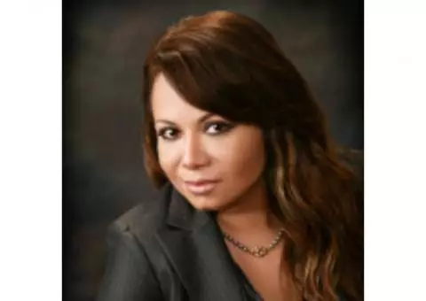 Yanira Medina-Velasquez - Farmers Insurance Agent in Palmdale, CA